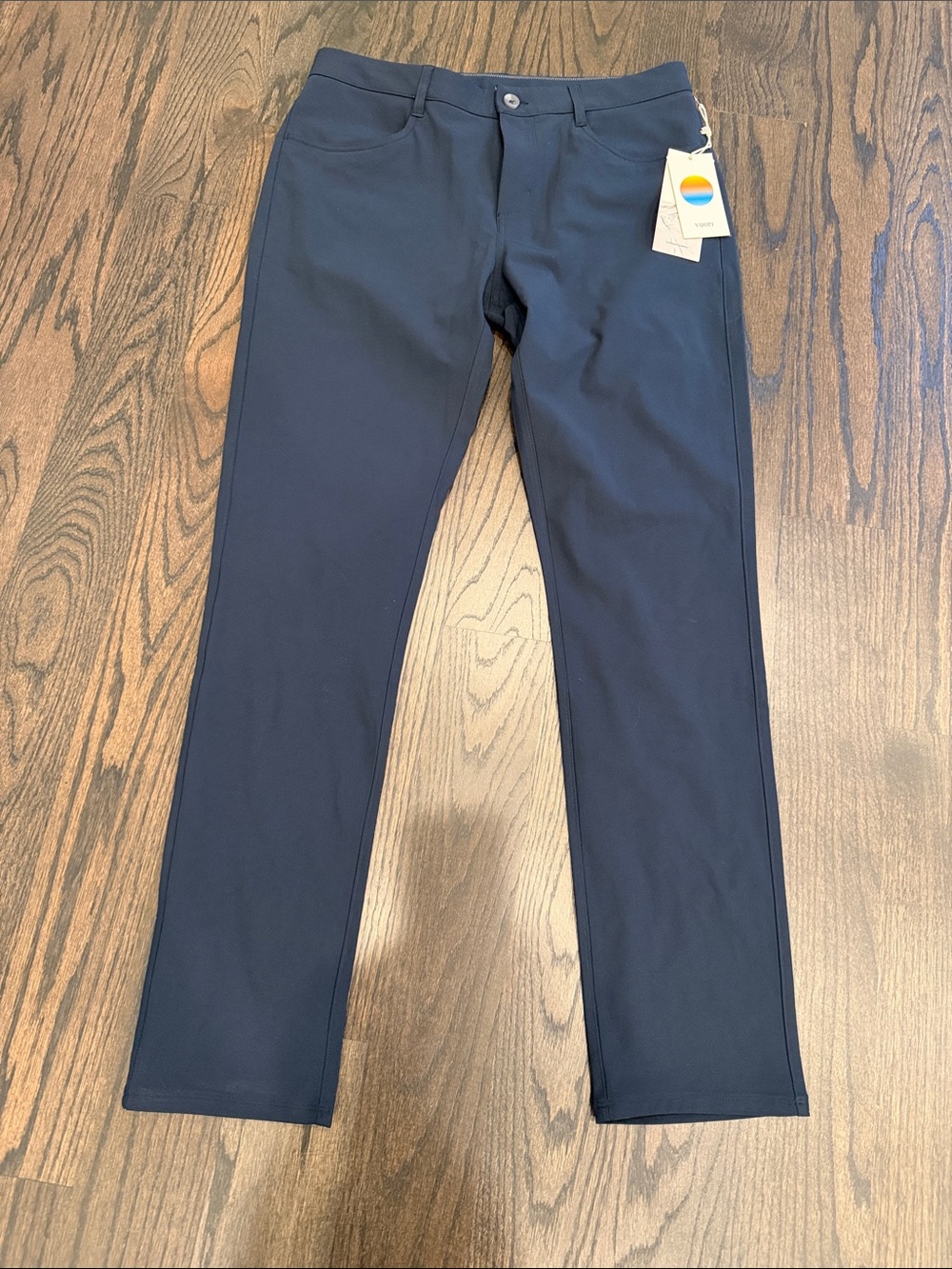 NWT Men’s Vuori Meta Pant